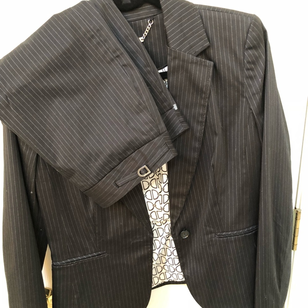 WHBM jacket n skirt combo